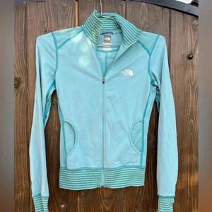 The north face sculp teal blue women’s jacket size XS in very good conditions